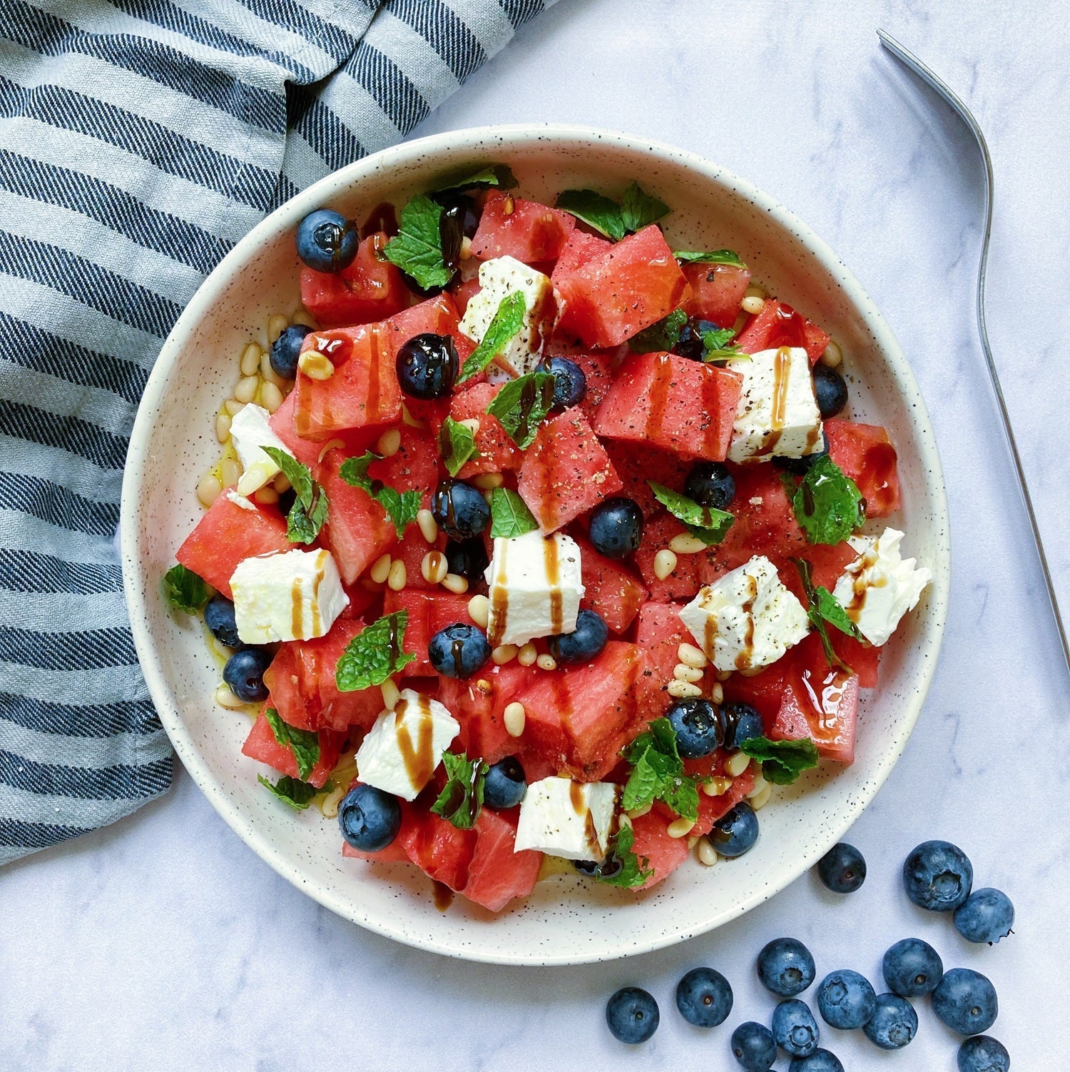 Sommersalat mit Wassermelone